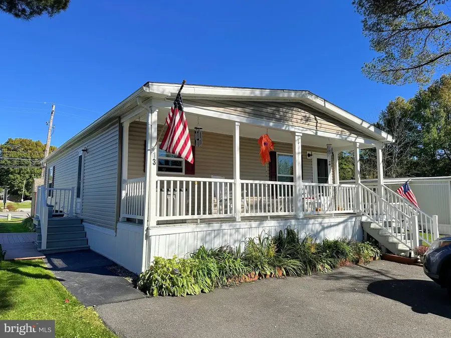 13 Standish Ln, Hereford, PA 18056 - #3