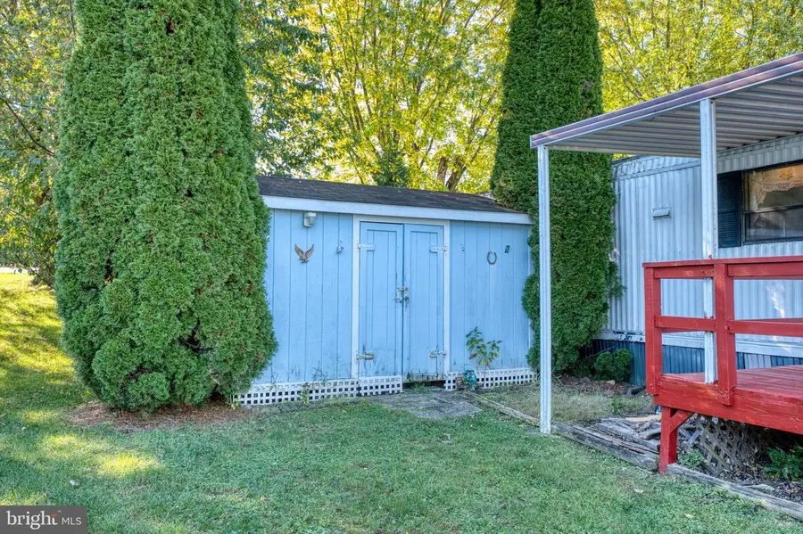 16 Walnut Ct, Fleetwood, PA 19522 - #3