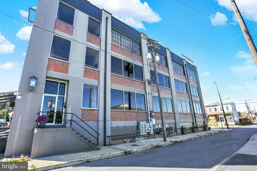 31 S Sterley St #400, Shillington, PA 19607 - #2
