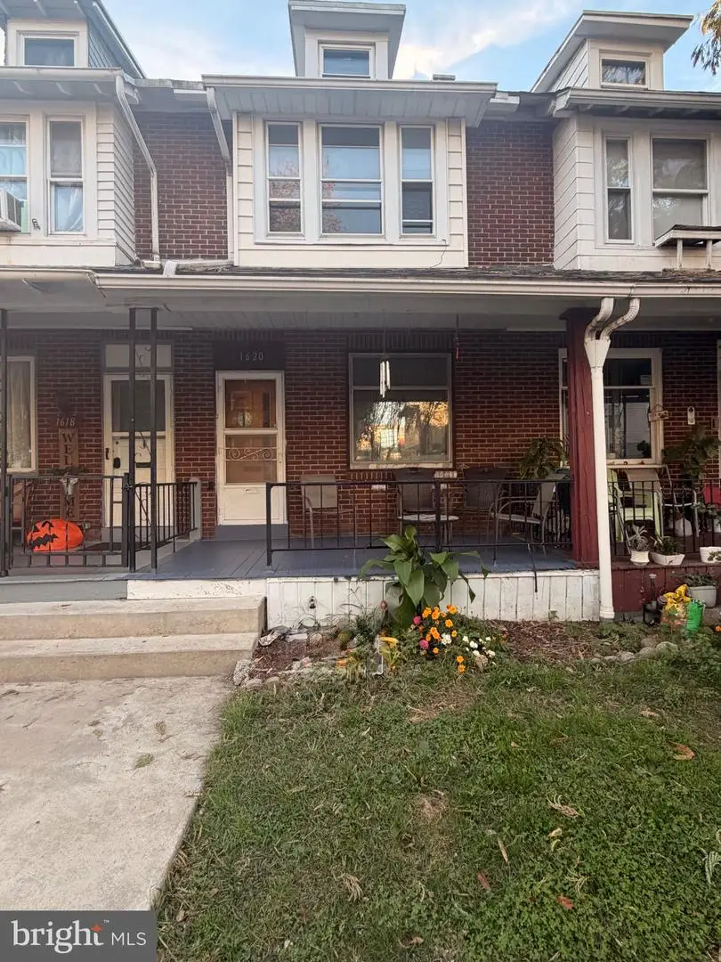 1620 Moss St, Reading, PA 19604 - #1