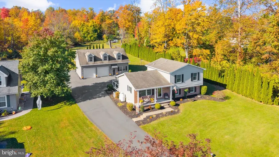 124 Wilt Rd, Bechtelsville, PA 19505 - #2