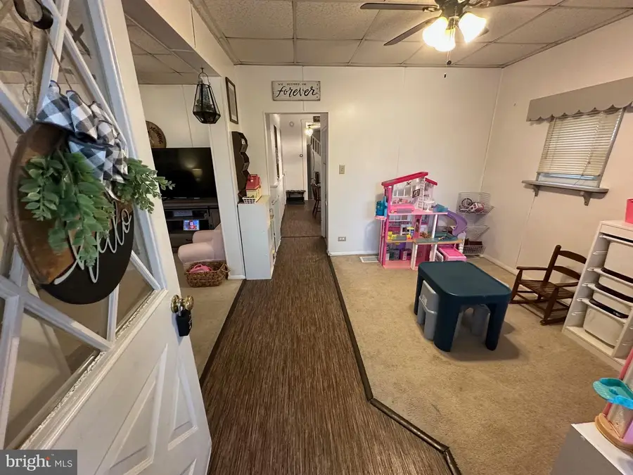 628 Locust Street, Roaring Spring, PA 16673 - Image #2