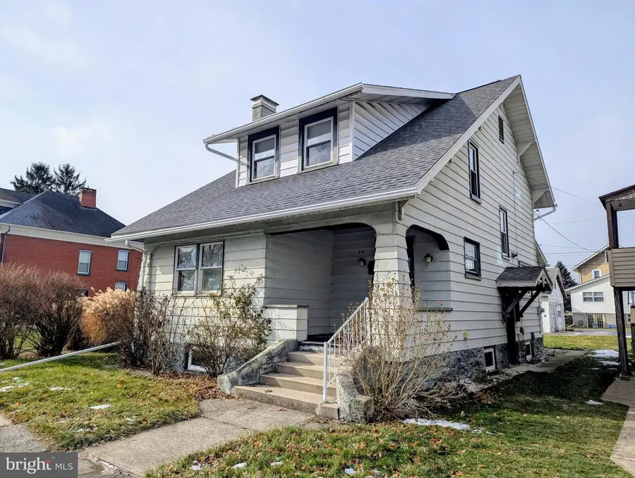 616 E 5th St, Bellwood, PA 16617 - Image #2