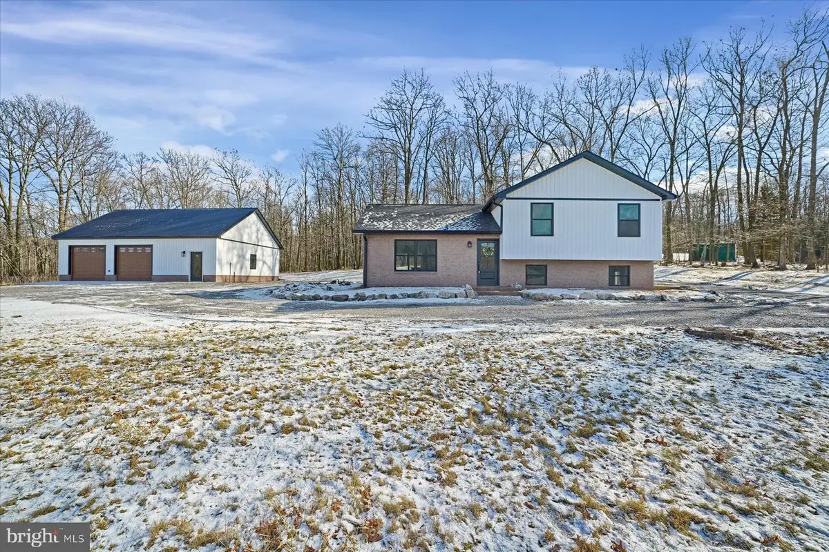 1844 Decker Hollow Rd, Tyrone, PA 16686 - #1