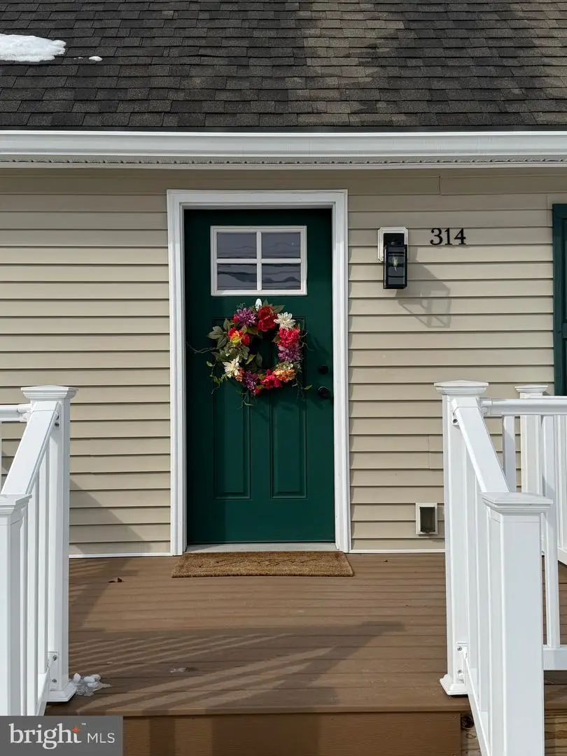 314 S Market St, Martinsburg, PA 16662 - #3