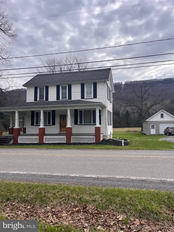 2022 Everett Road, EAST FREEDOM, PA 16637