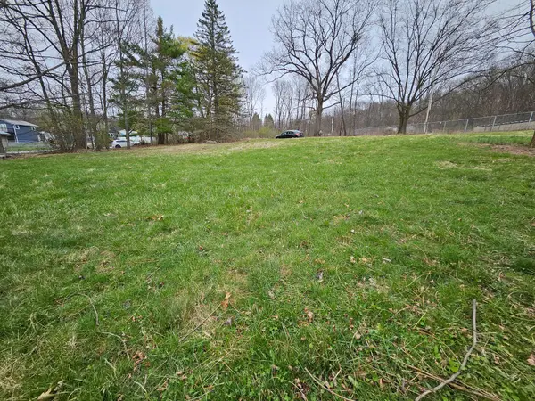 Sandy Run Rd, ALTOONA, PA 16601