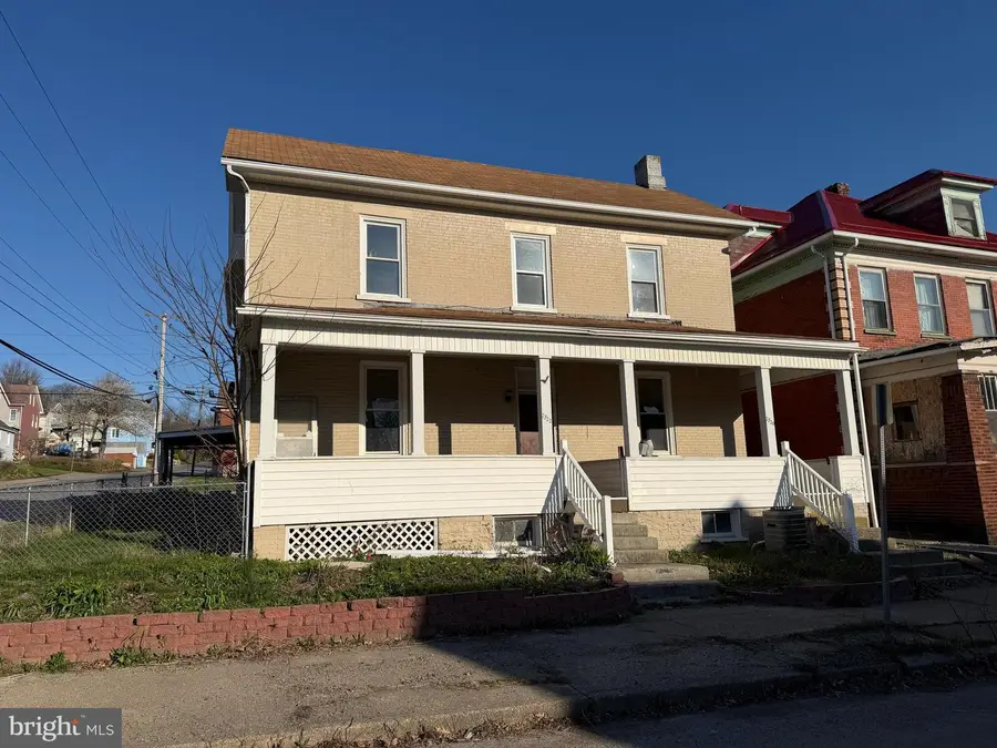 2320/2322 W Chestnut Ave, Altoona, PA 16601 - #2