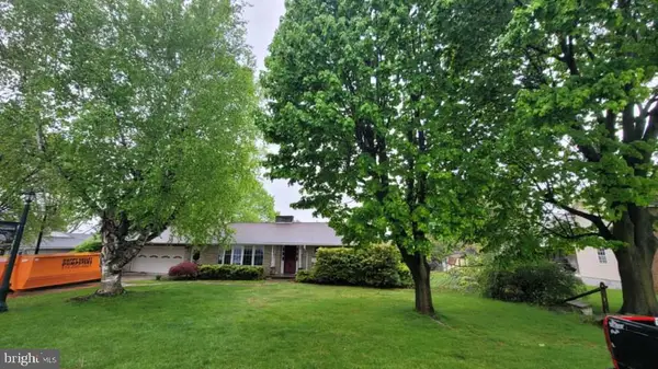 302 Maple St, MARTINSBURG, PA 16662