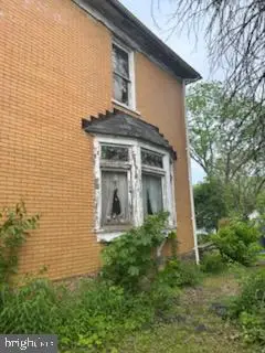 601 E Walton Ave, Altoona, PA 16602 - #2