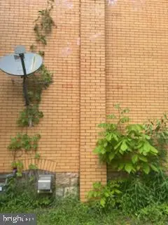 601 E Walton Ave, Altoona, PA 16602 - #3