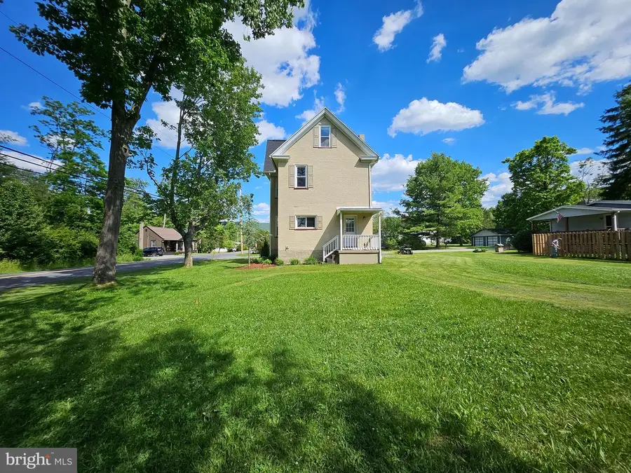 2204 W 12th St, Tyrone, PA 16686 - #3