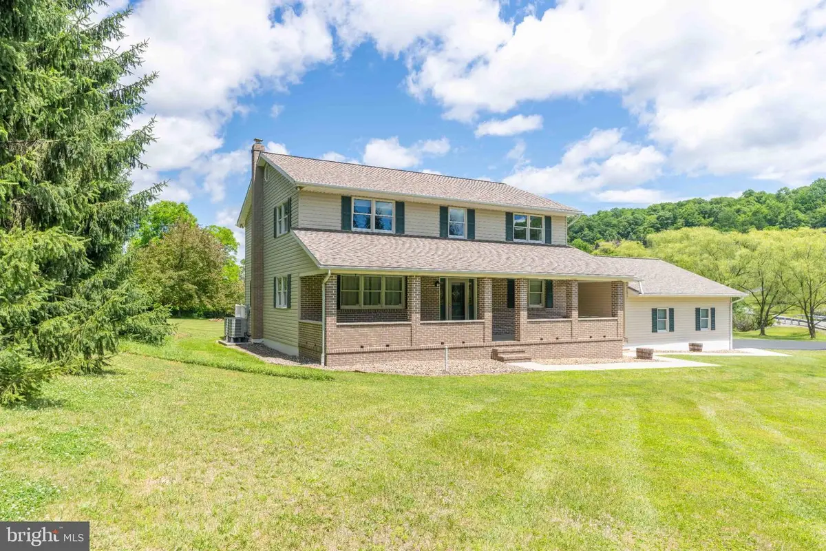 108 Susan Ave, Hollidaysburg, PA 16648 - #1