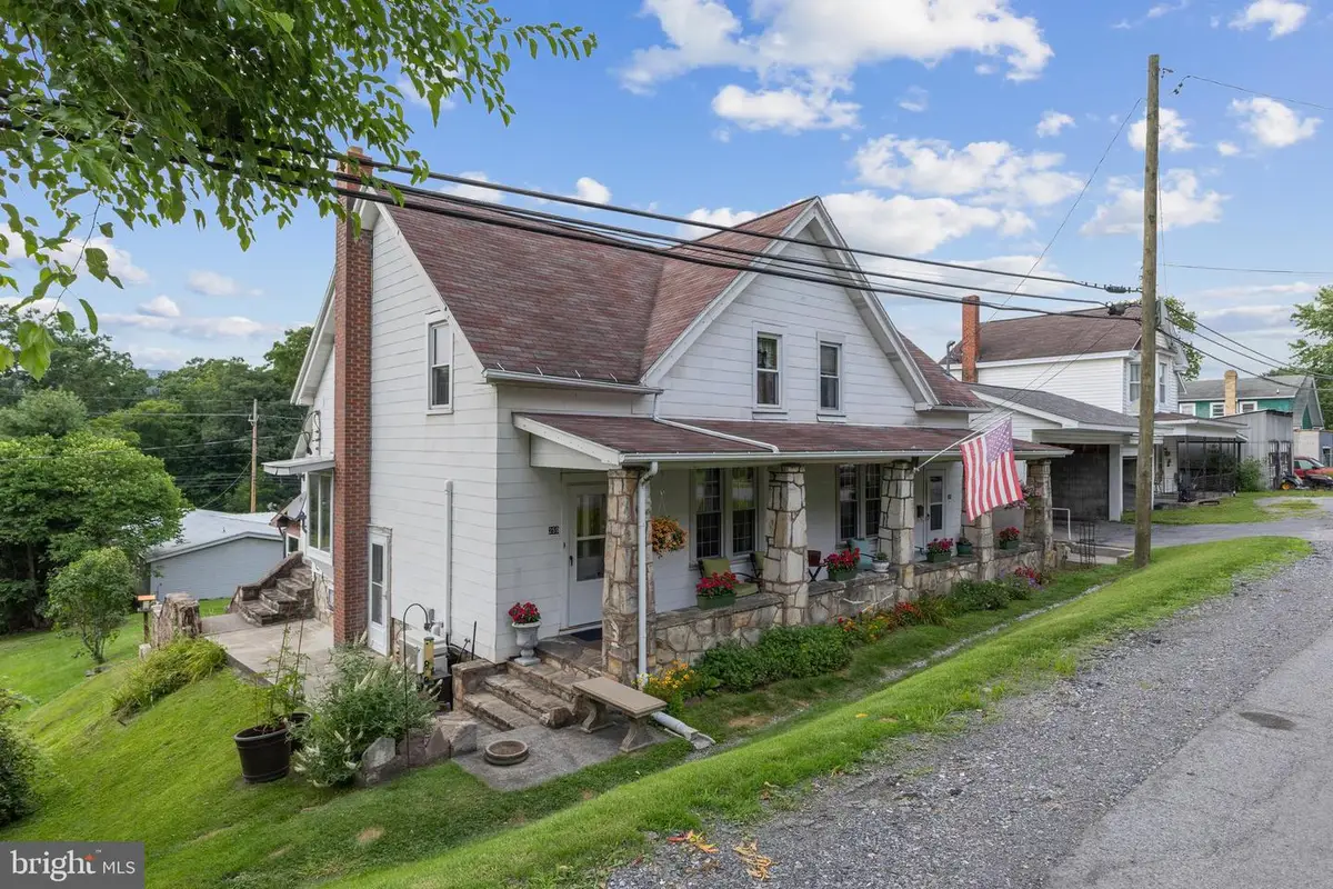 259/261 Meade St, Tyrone, PA 16686 - #1