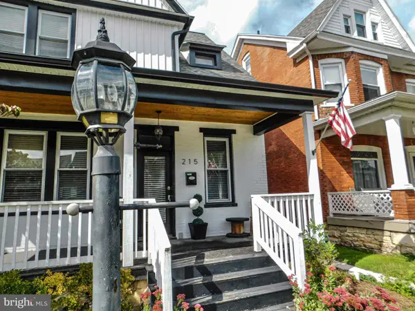 215 N 11th Ave, ALTOONA, PA 16601