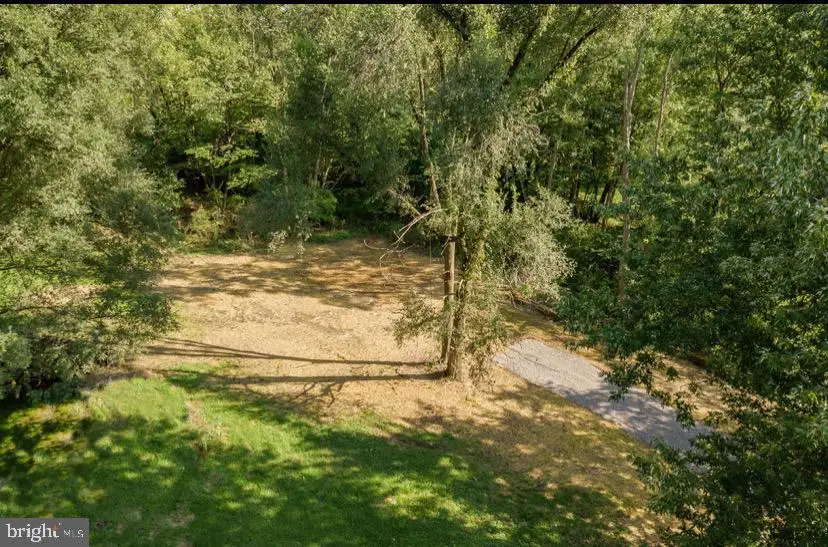 106 Weitzel Rd, Butler, PA 16002 - #2