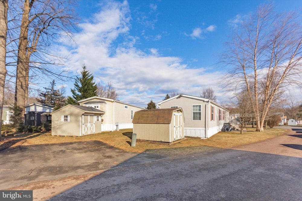 2304 Brownsville Rd 1240, FEASTERVILLE TREVOSE, PA 19053 ERA