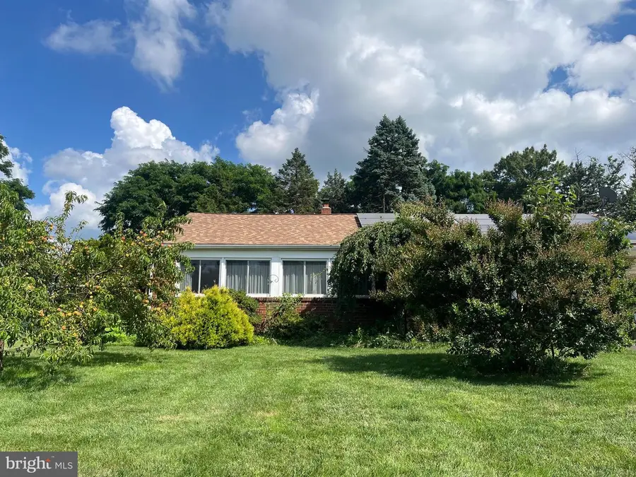 1327 Lacebark St, Feasterville Trevose, PA 19053 - #3