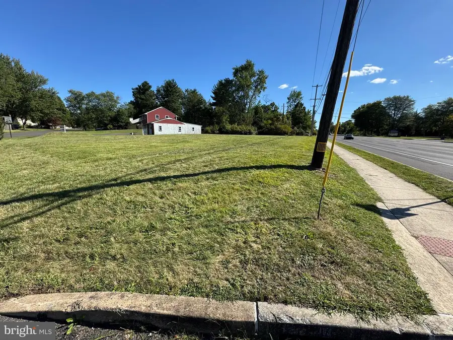 2127 York Rd, Jamison, PA 18929 - Image #2