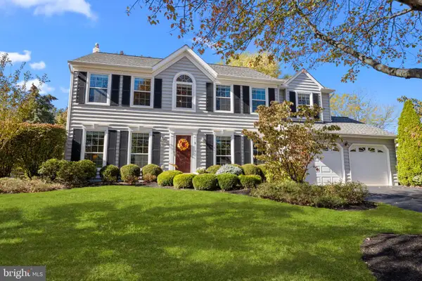 9 Tulip Dr, NEWTOWN, PA 18940