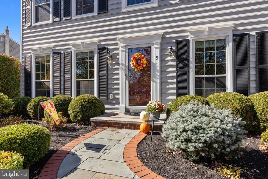 9 Tulip Dr, Newtown, PA 18940 - Image #3