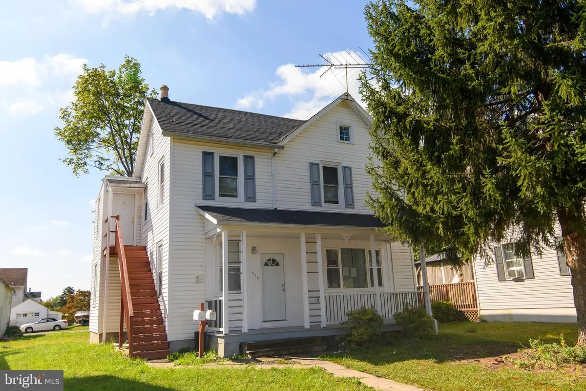 908 Juniper St, Quakertown, PA 18951 - Image #1