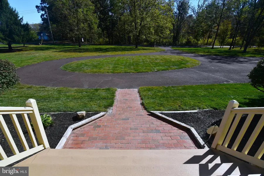 809 Old Bethlehem Rd, Quakertown, PA 18951 - Image #3