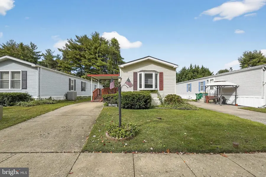 6130 Clearview Ave, Bensalem, PA 19020 - Image #2