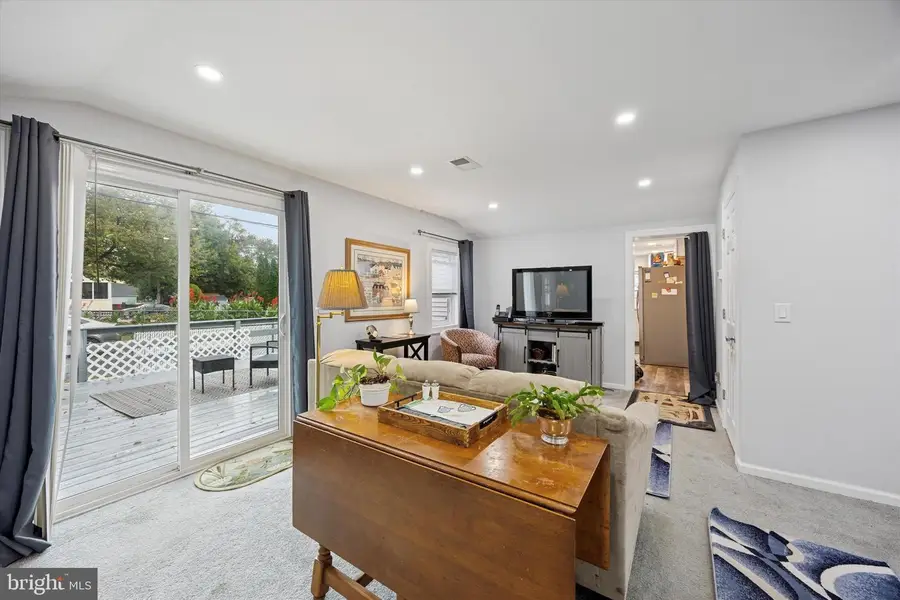 434 Sycamore Ave, Croydon, PA 19021 - Image #3