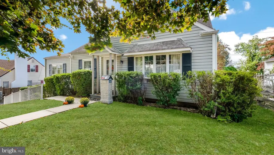 911 Wood Rd, Feasterville Trevose, PA 19053 - Image #3