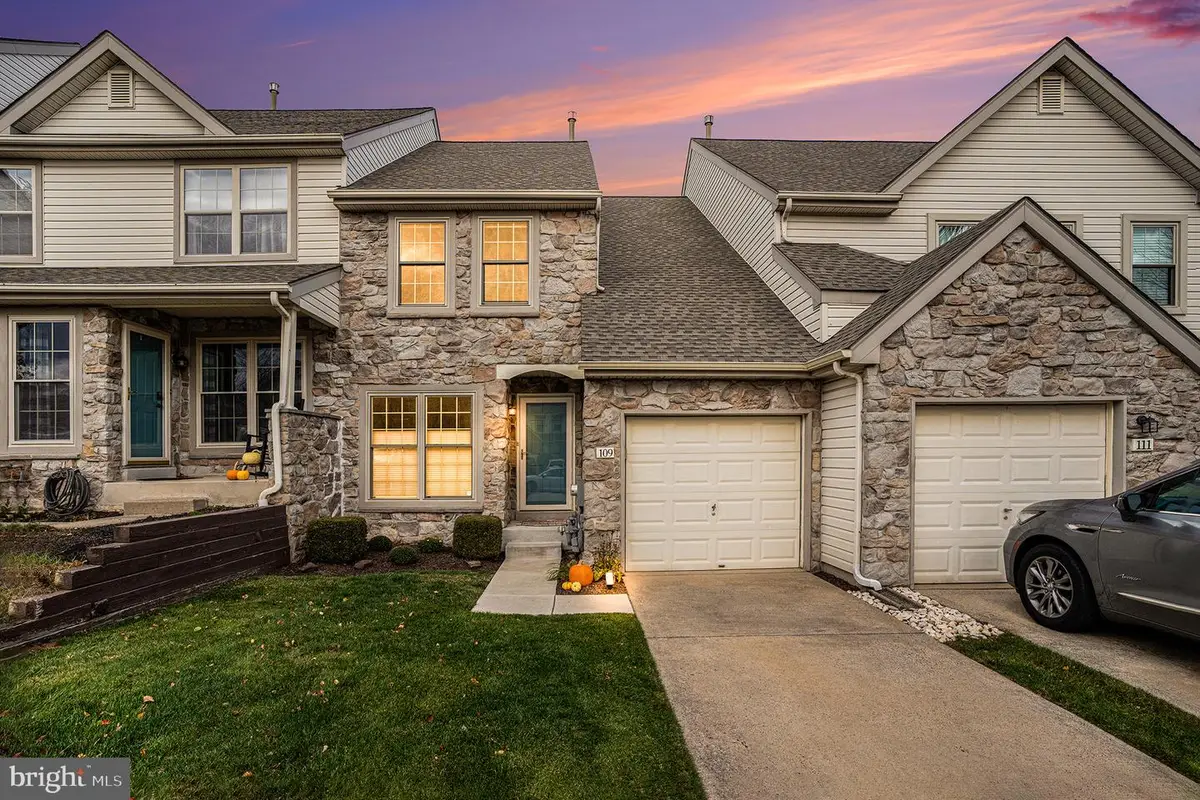 109 Suffield Ct, Chalfont, PA 18914 - Image #1