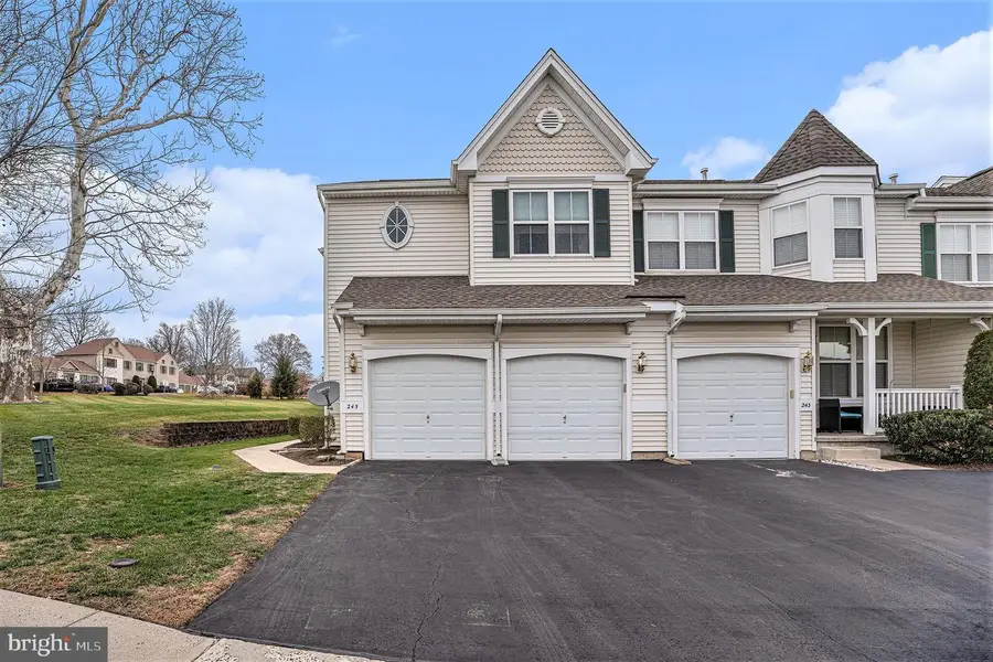 245 Coventry Rd, Chalfont, PA 18914 - Image #2