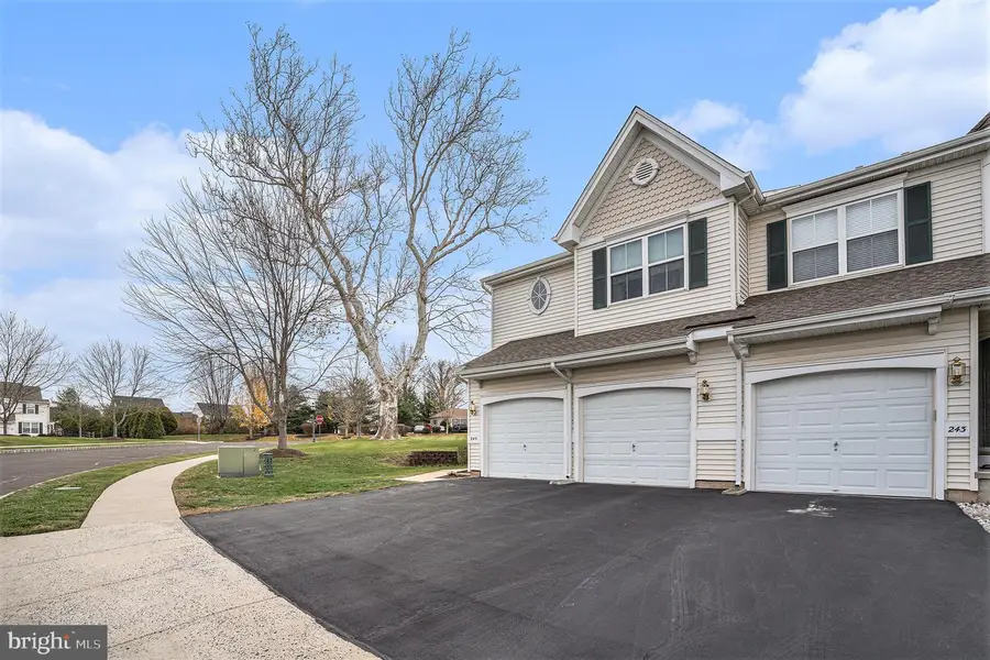 245 Coventry Rd, Chalfont, PA 18914 - Image #3