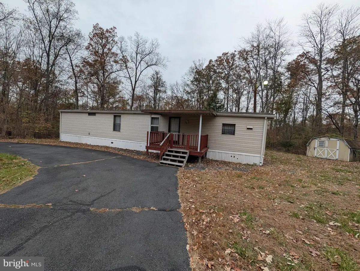 68 Rock Hill Rd, Quakertown, PA 18951 - Image #1