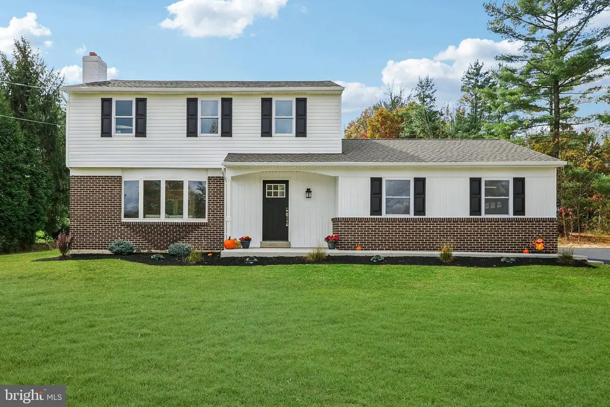 622 Welcome House Rd, Perkasie, PA 18944 - Image #1