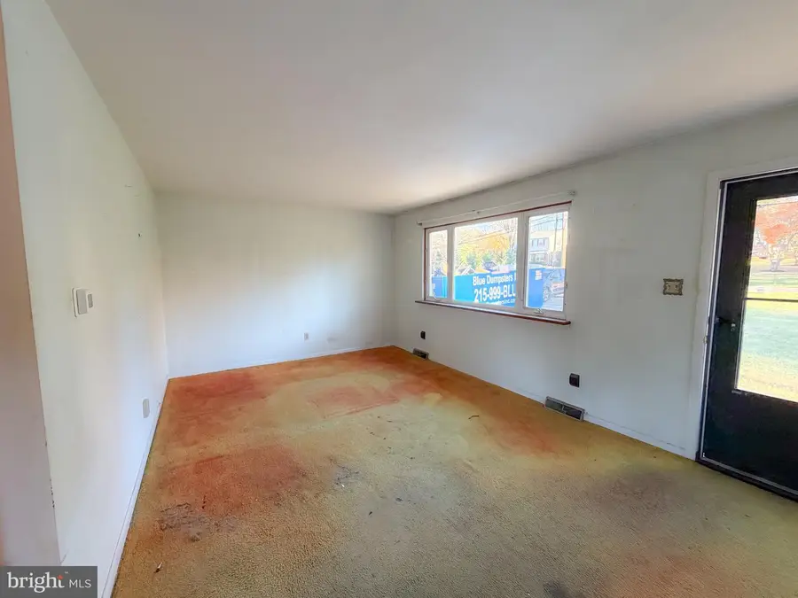 214 Three Mile Run Rd, Sellersville, PA 18960 - Image #2