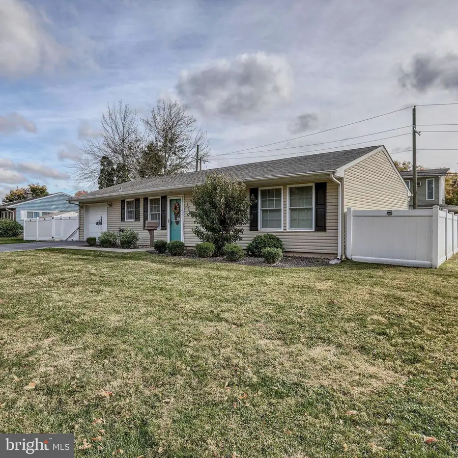 62 Indian Creek Drive, Levittown, PA 19057 - Image #3