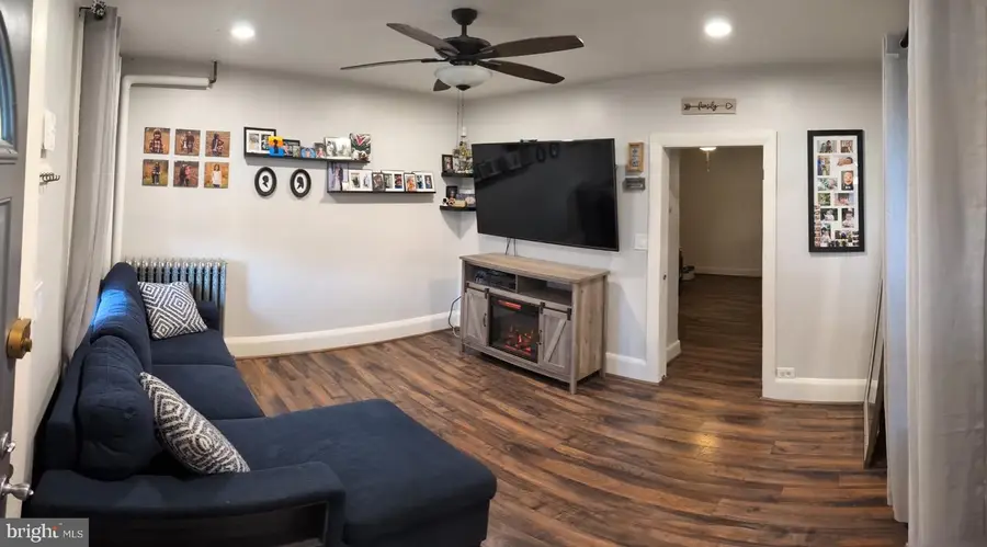 333 Walnut St, Bristol, PA 19007 - Image #2