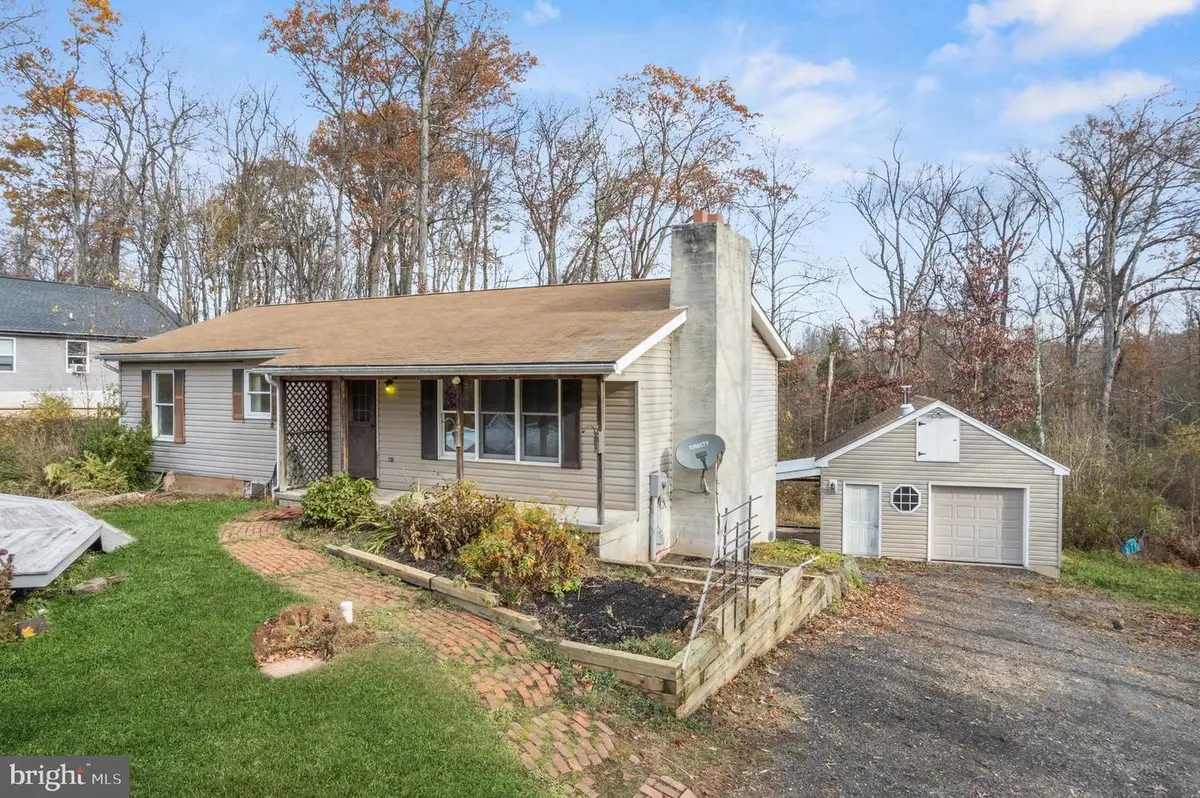 1545 Oak Ln, Upper Black Eddy, PA 18972 - Image #1