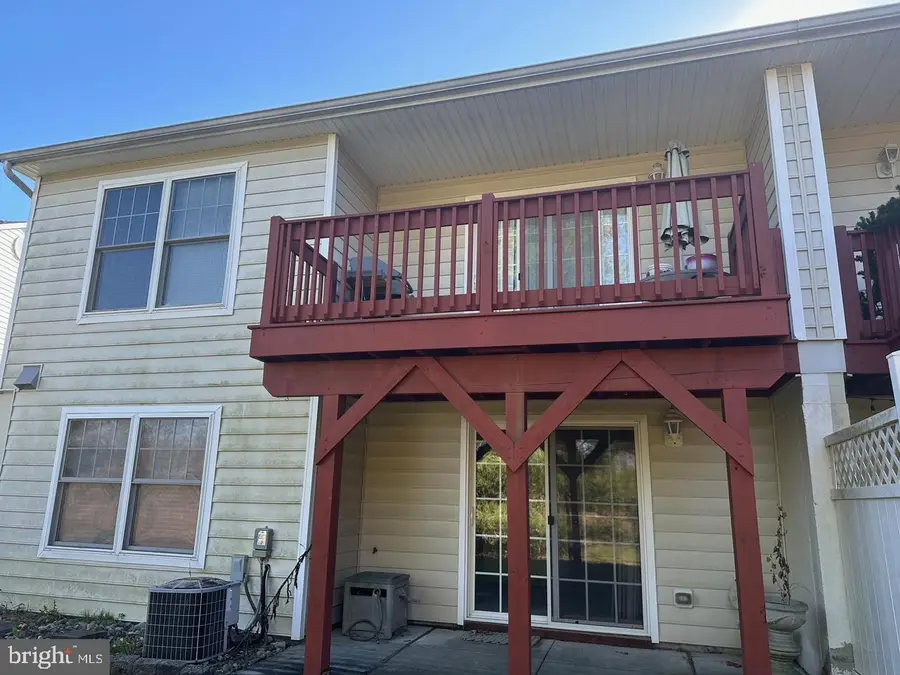 146 Grandview Dr, Warminster, PA 18974 - Image #2