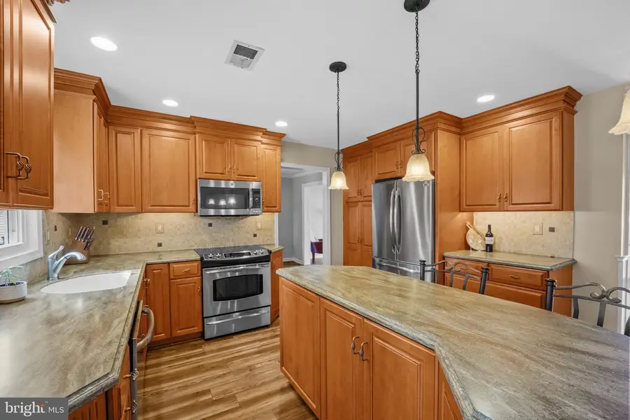 419 Cedar Ave, Feasterville Trevose, PA 19053 - Image #2