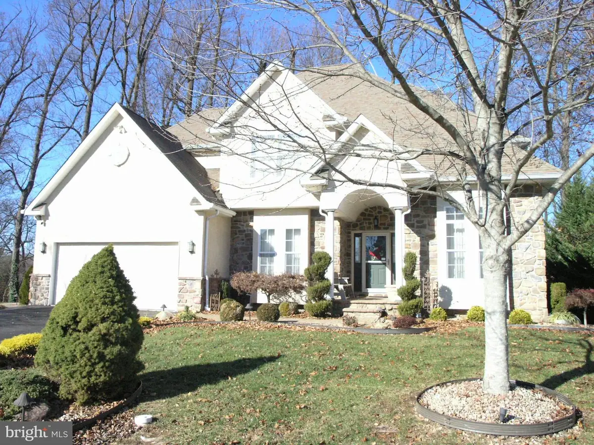 118 Casey Ln, Bensalem, PA 19020 - Image #1