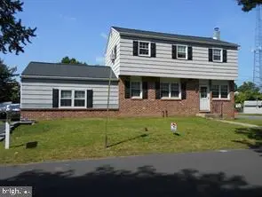 310 Jefferson Ave, LANGHORNE, PA 19047