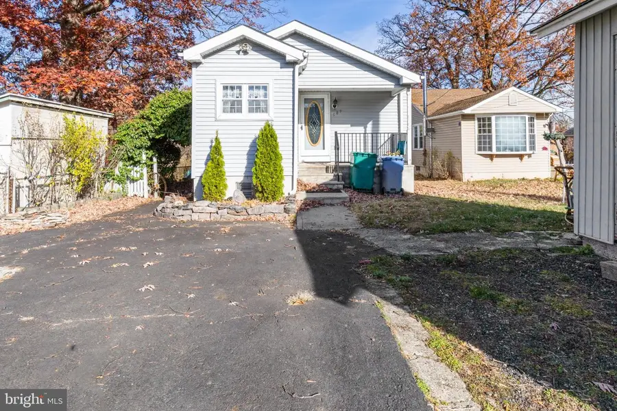 509 Neshaminy Rd, Croydon, PA 19021 - Image #2