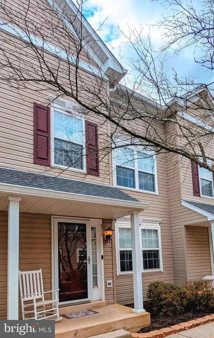 311 Goldenrod Ct, Warrington, PA 18976 - Image #2