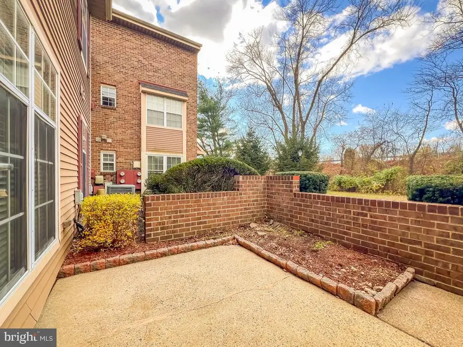 654a Woodford Lane, Yardley, PA 19067 - Image #2