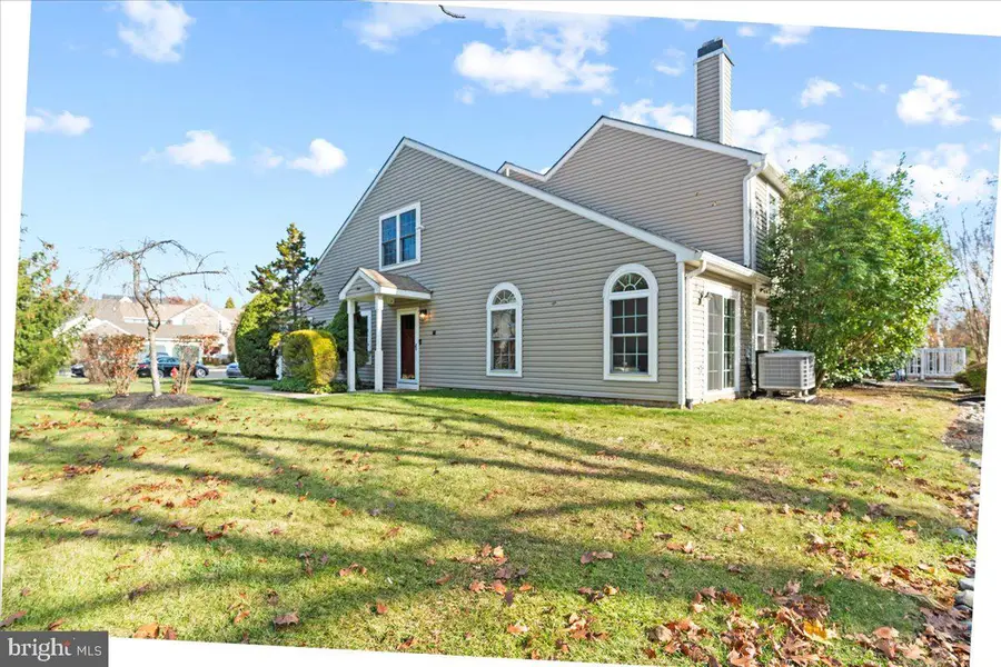 501 Potters Ct, Holland, PA 18966 - Image #2