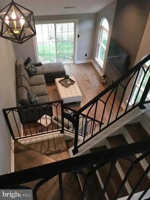 501 Potters Ct, Holland, PA 18966 - Image #3