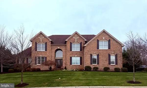 216 Jane Chapman Dr E #e, NEWTOWN, PA 18940