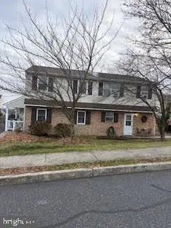 205 Parkridge Dr, Perkasie, PA 18944 - Image #2